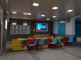 Учителя гимназии изучают опыт российских школ.