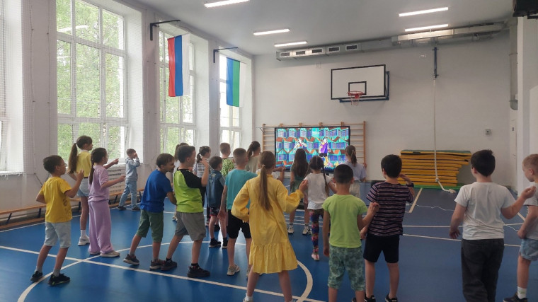 Профильные смены детского оздоровительного лагеря «Содружество Орлят России».