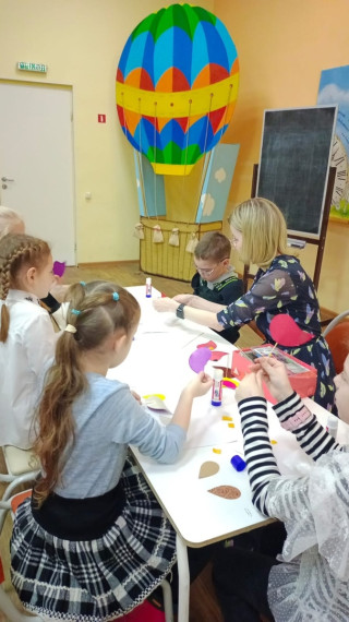 Профильные смены детского оздоровительного лагеря «Содружество Орлят России».